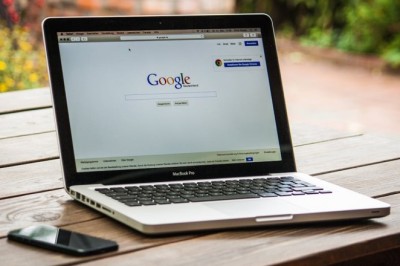 Know About the Benefits of Laptops on Rent in Delhi for Corporate Events & Conferences!!