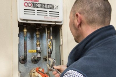 Hot Water Repair Canberra: Fixing Issues & Ensuring System Longevity