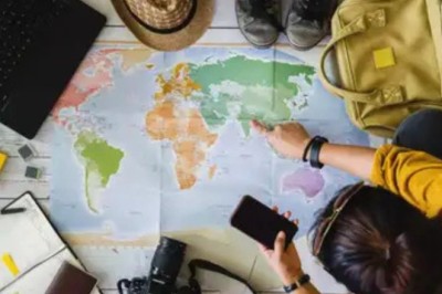 Luxury Travel Market in Cruise Tourism: Premium Ship Design and Experiences