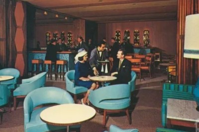 Sip, Savor, Socialize: The Allure of the Cocktail Lounge