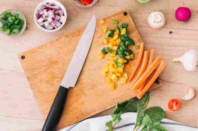 Why Every Aspiring Chef Needs a Professional-Grade Knife Set