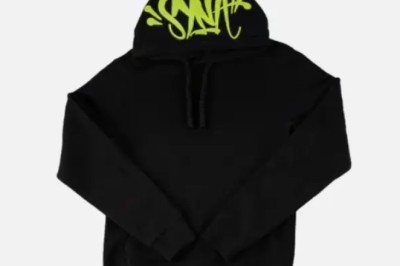 The Syna World Tracksuit: Revolutionizing Athleisure with Style and Substance