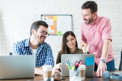 MVP Development Agency vs. In-House Team: Pros and Cons