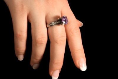 How Does Tungsten Gold Compare to Traditional Gold