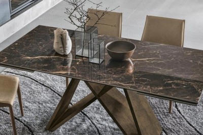 How Can I Choose a Stylish Coffee Table for My Living Room?