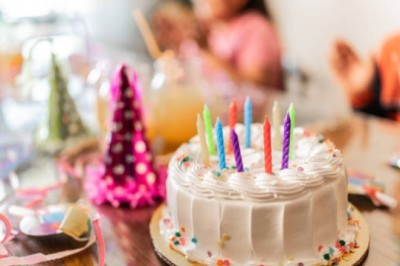 Birthday Cake Delivery Guildford – Muffin Break’s Sweet Touch