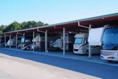 Long Term and Short Term RV Trailer Parking Solutions