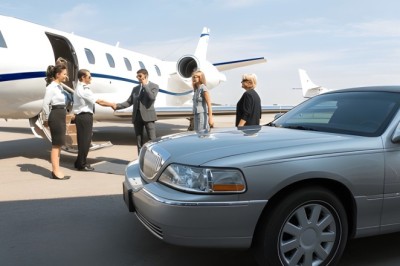 Luxury Airport Limo in Calgary | Western Limo – Reliable Airport Transfers