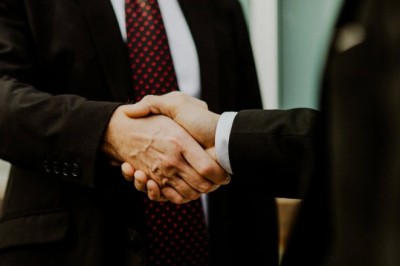 Commercial Lawyers and Small Business: The Partnership You Didn’t Know You Needed