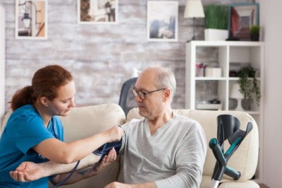 Integrating Physical Therapy with In-Home Personal Care in NJ: A Holistic Approach to Better Living