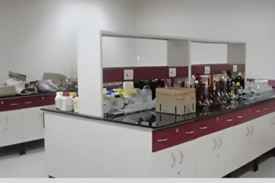 Laboratory Island Bench Manufacturers in Mumbai: Why RJ Labcraft India Is the Preferred Choice for Modern Labs