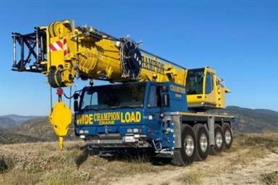 How a Hydraulic Truck Crane Enhances Efficiency on Job Sites