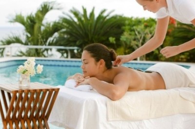 Gift a Wellness Experience: How Spa & Therapy Sessions Can Benefit Loved Ones