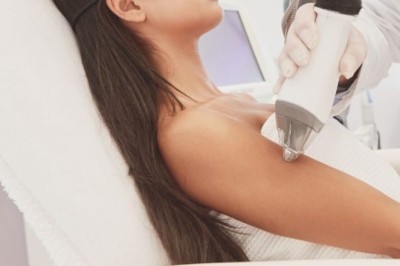 Fractional Laser Treatment In London for Skin Resurfacing, Acne Scars Reduction, and Wrinkle Improvement
