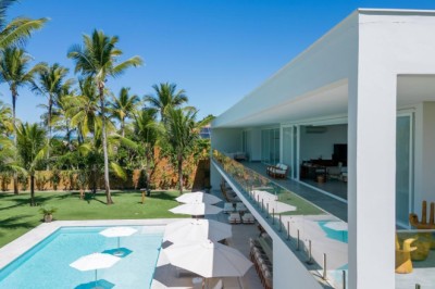 Romantic Getaways on the Bahia Coast Brazil: Couples' Retreats at Blue Bauhaus