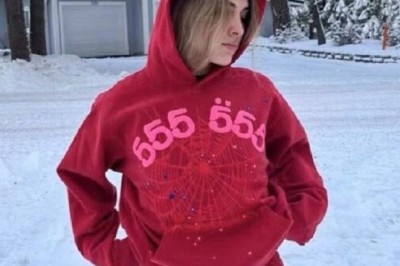 Next-Level Tracksuits: Trendy Styles to Rock This Season