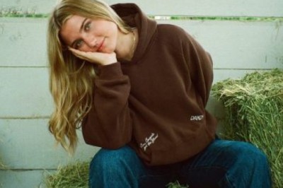 The Fusion of Dandy Hats and Dandy Hoodies: A Modern Take on Timeless Style