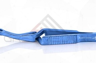 Precision and Control: The Essential Role of the Shunting Clamp in Surgery