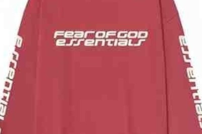 Essentials Hoodie: Simple Style, Big Comfort