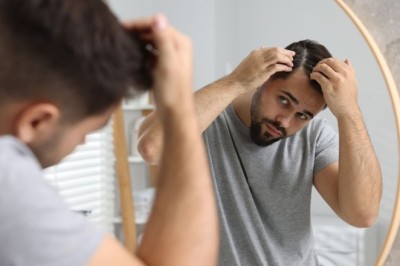 A Smarter Hair Care Routine for Managing Dandruff and Everyday Dryness