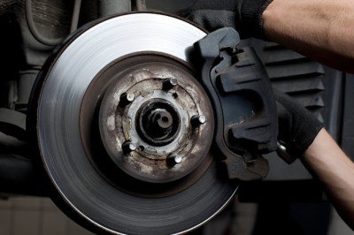 Common Brake Problems That Require Immediate Brake Services