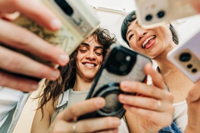 How Adult Platform Reviews Help Users Avoid Fake Sites