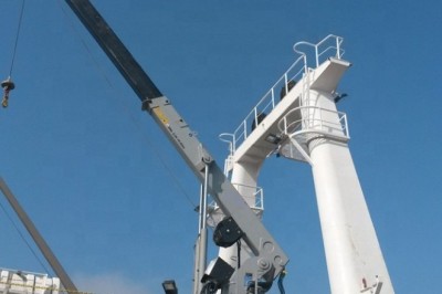 Transform Your Waterfront Property with Professional Marine Deck Services in Mt Pleasant, SC